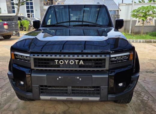 Toyota prado 2025